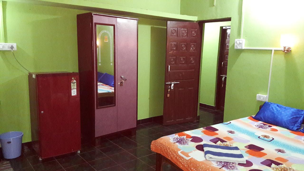 Savitri Guest House 아람볼 외부 사진